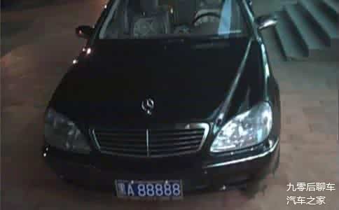 东北乔四爷落马后,88888车牌重出江湖,挂在国